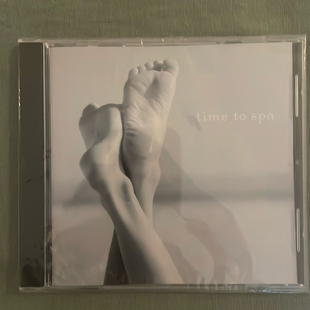 Almost an hour of relaxing spa music. Unopened